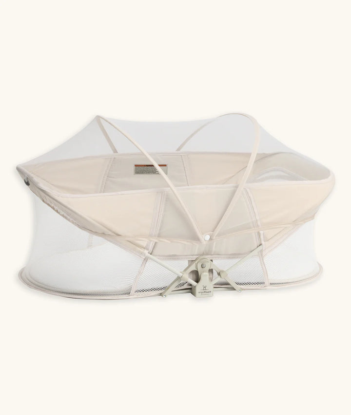 ergoPouch Easy Sleep Portable Bassinet Ecru