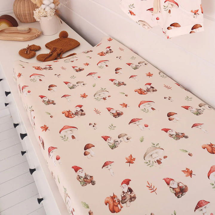 Organic Bassinet Sheet / Change Pad Cover - Gnomes