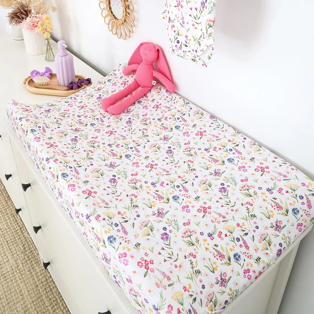 Snuggle Hunny Organic Bassinet Sheet / Change Pad Cover - Gracie