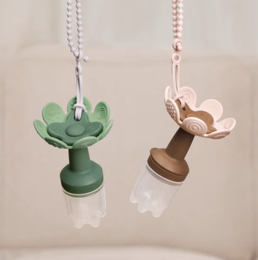 Haakaa Flower Fresh Food Feeder & Cover Set-Oat