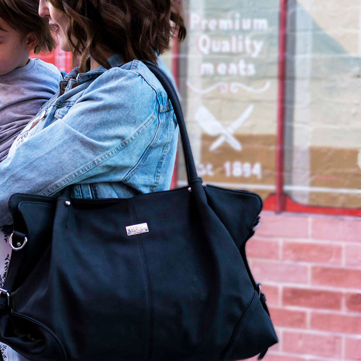 ISOKI ANAKIE SATCHEL  ONYX