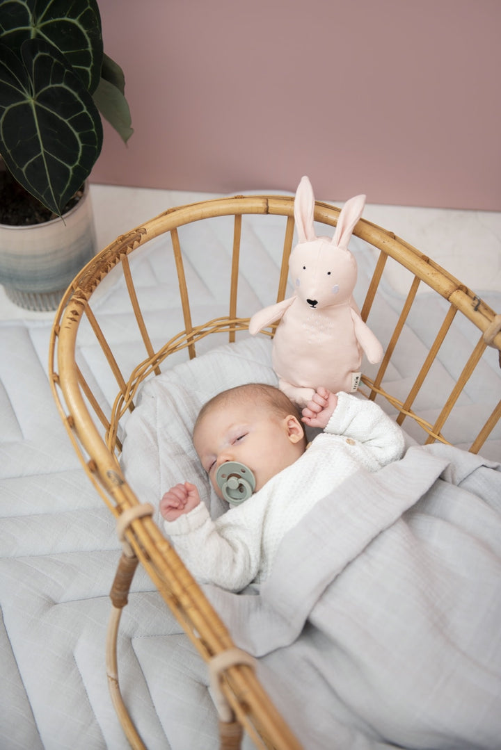 Trixie Plush toy large-Mrs. Rabbit