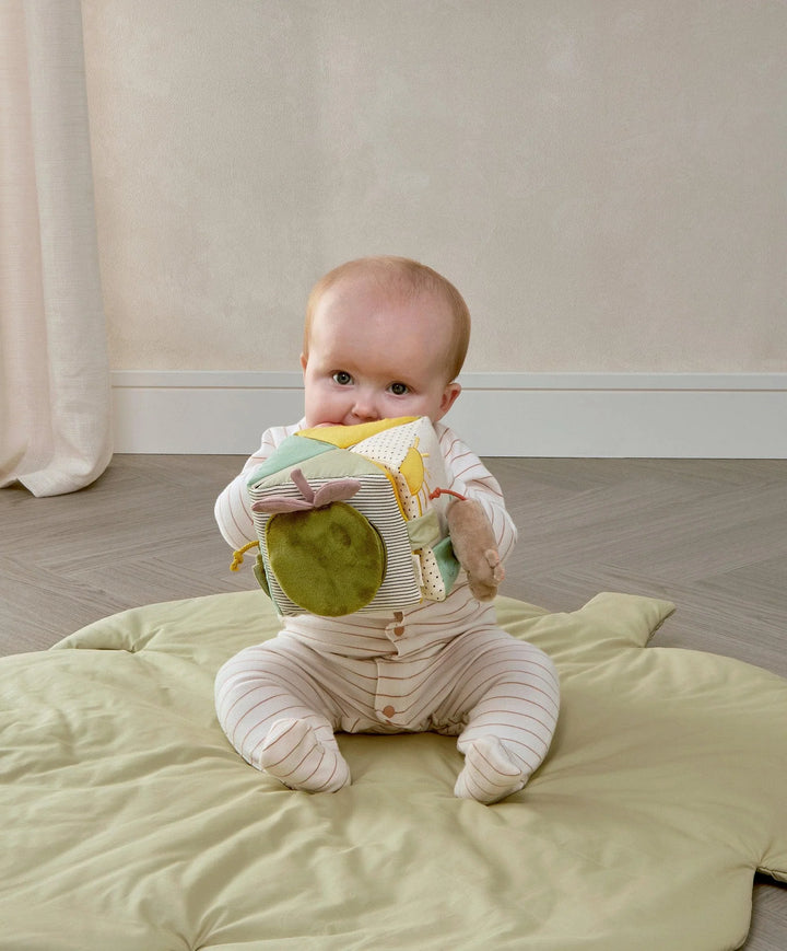 Mamas & Papas Folding Activity Cube