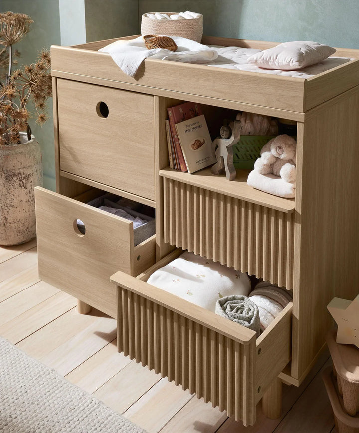 Mamas & Papas Oska NARROW 2 Drawer Dresser Changer - Oak