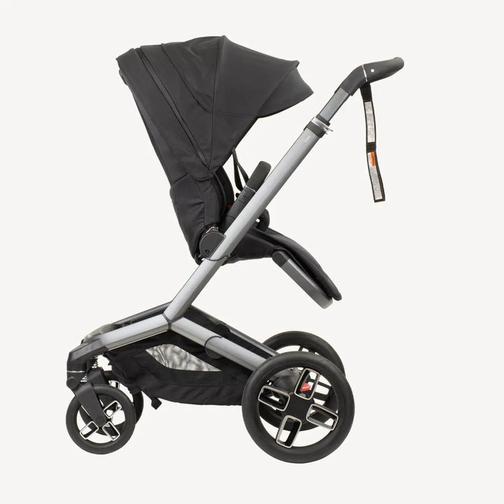 Maxi Cosi Fame Stroller and Bassinet - Twillic Black (Ex-Display)