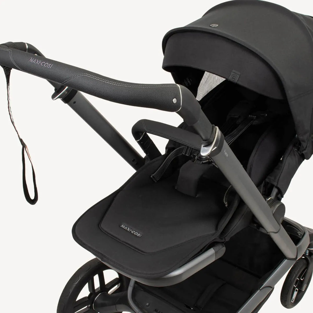 Maxi Cosi Fame Stroller and Bassinet - Twillic Black