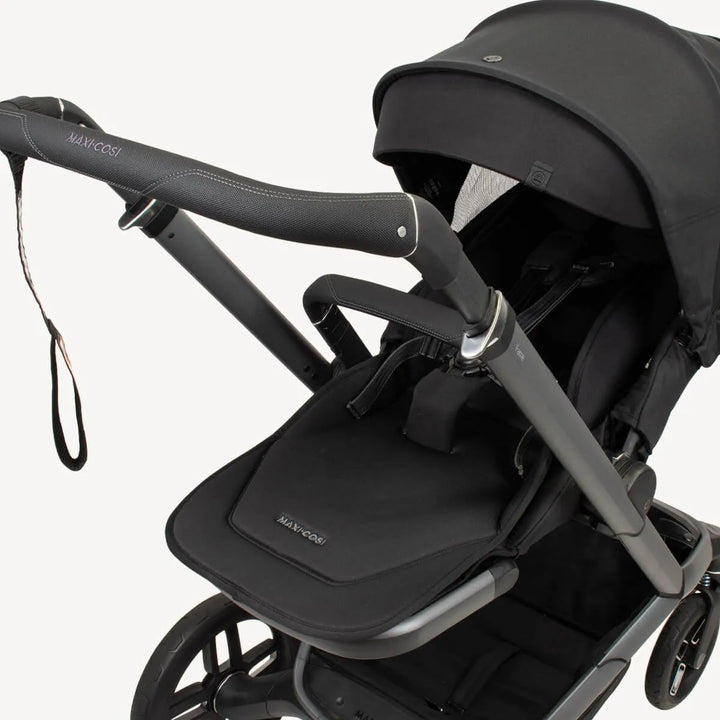 Maxi Cosi Fame Stroller and Bassinet - Twillic Black
