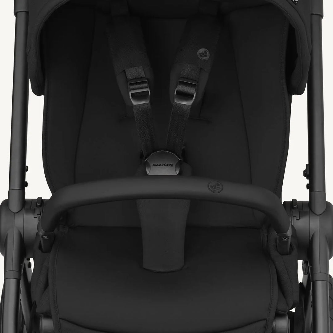 Maxi Cosi Oxford Stroller and Oria Bassinet