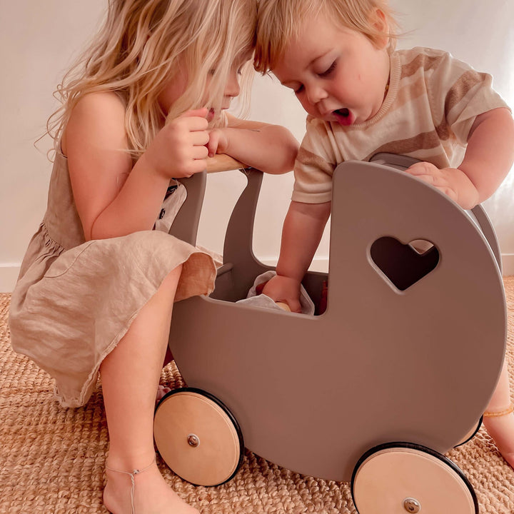 Moover Toys Classic Dolls Pram White
