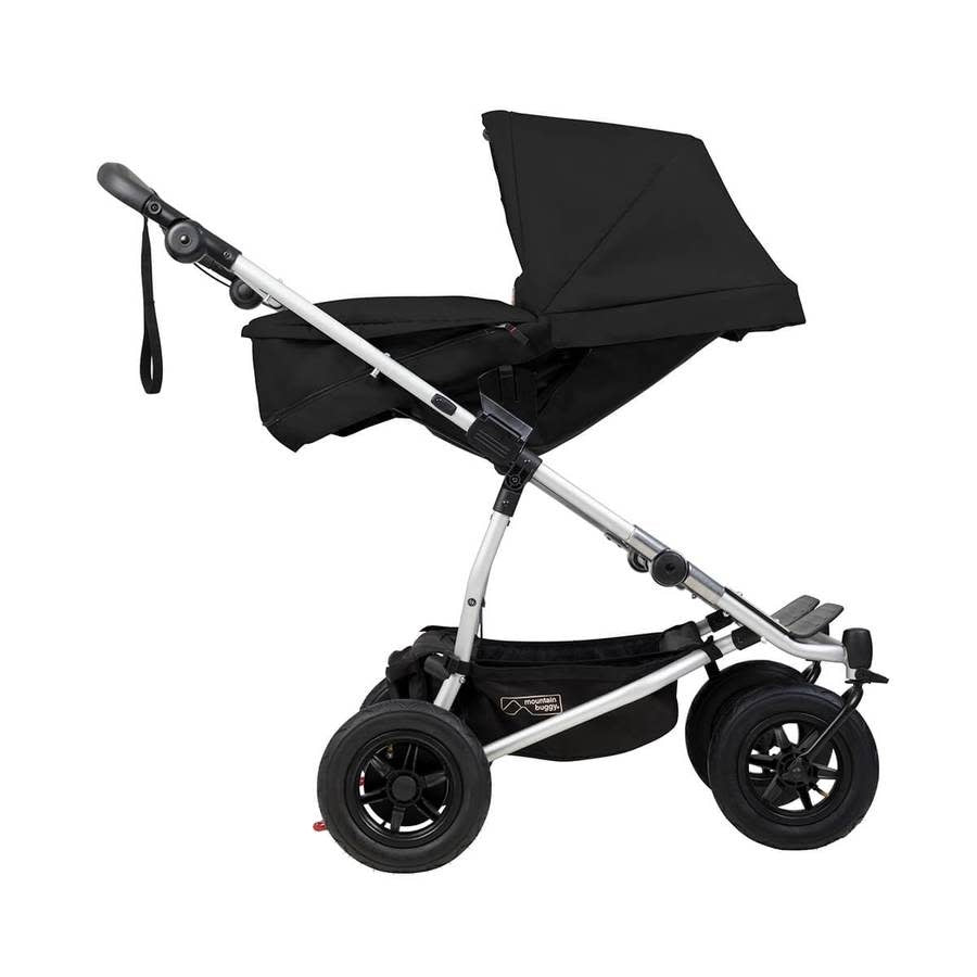 Mountain Buggy carrycot plus for duet™