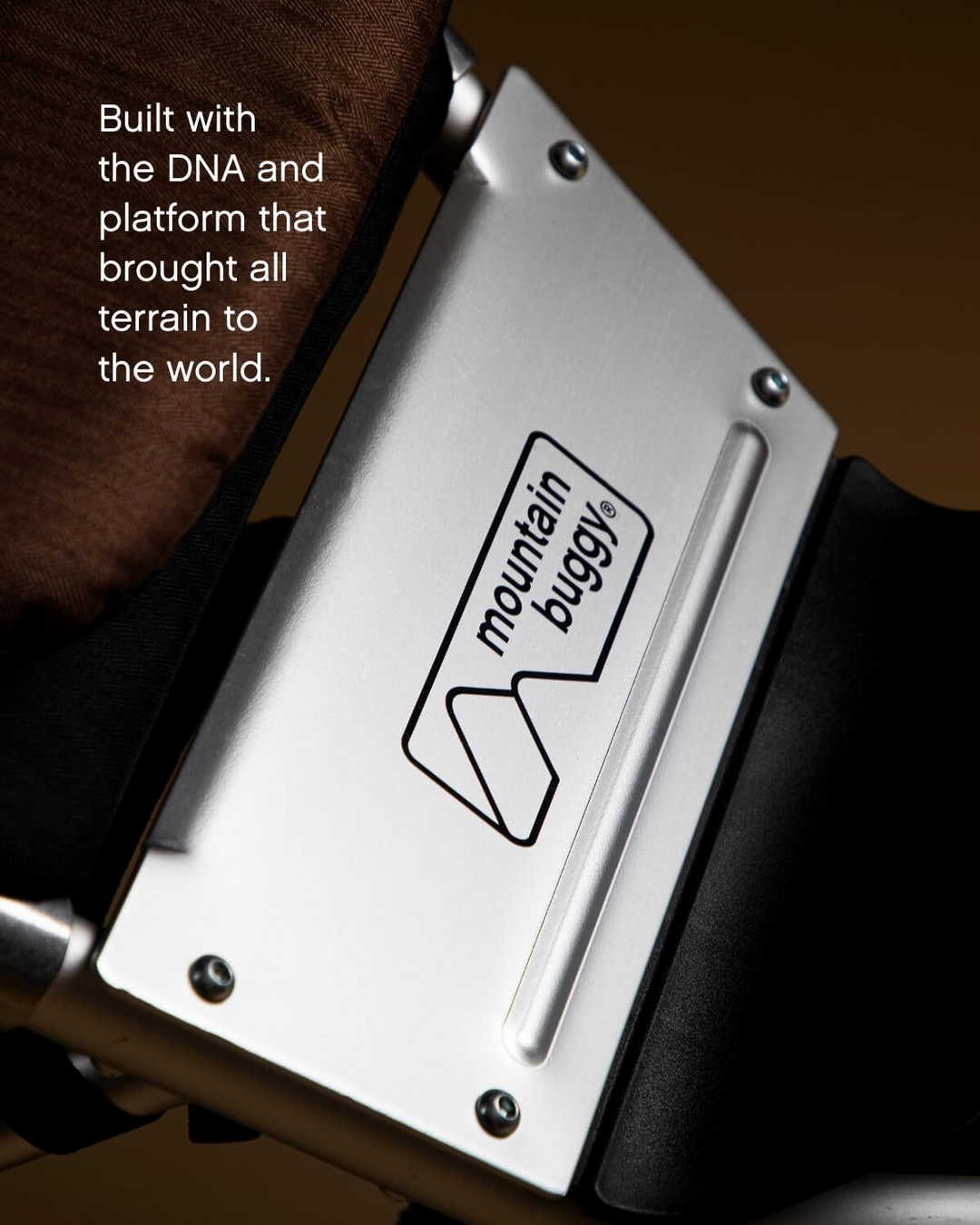 Mountain Buggy Urban Jungle v4 Heritage Collection - Caviar