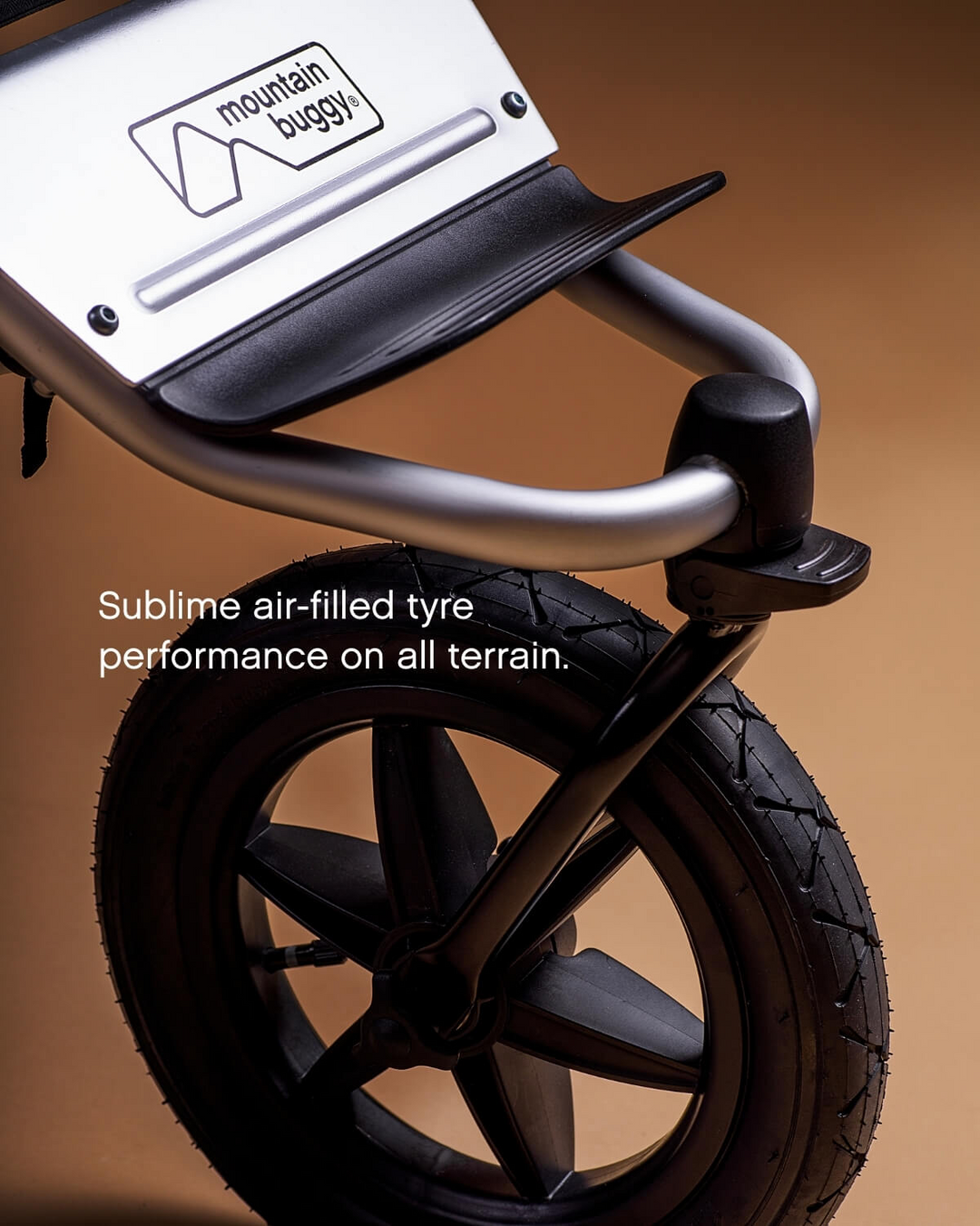 Mountain Buggy Urban Jungle v4 Heritage Collection - Caviar