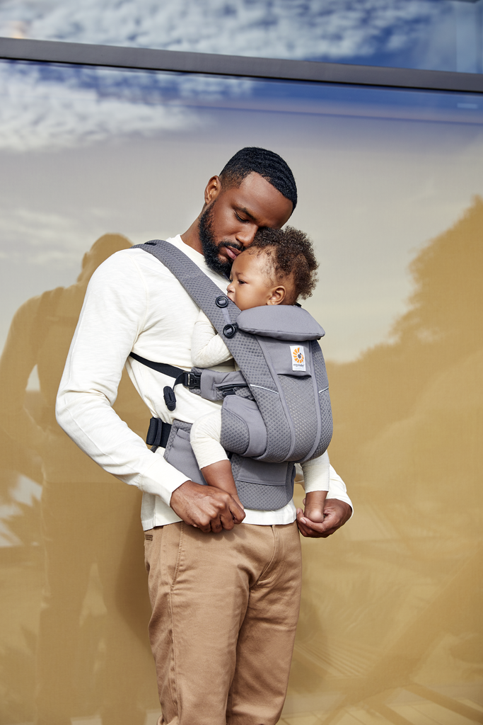 ERGOBABY OMNI BREEZE CARRIER - GRAPHITE GREY