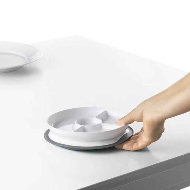 OXO TOT STICK & STAY DIVIDED PLATE Grey