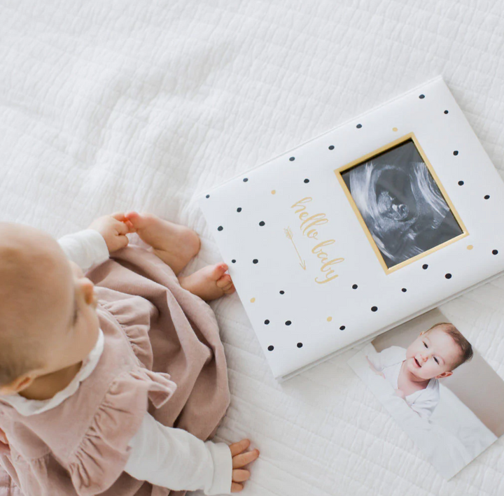 PEARHEAD BABYBOOK - HELLO BABY