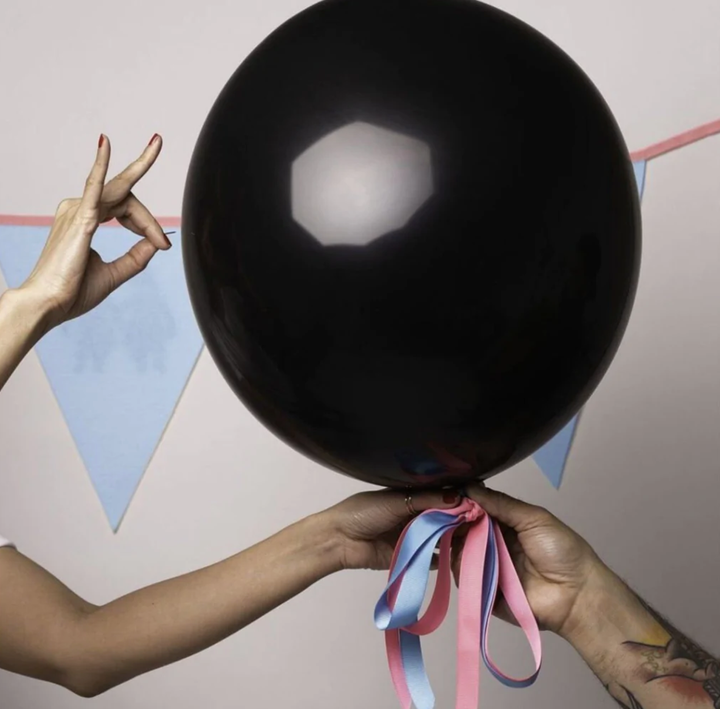 PEARHEAD GENDER REVEAL BALLOON KIT
