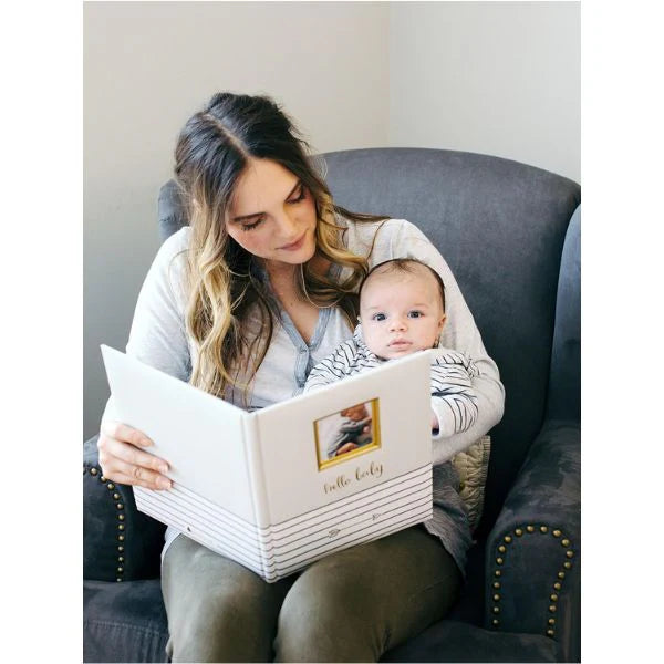 PEARHEAD BABYBOOK - HELLO BABY