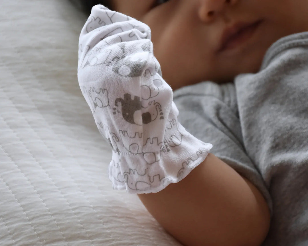 Playette 3 Pack Newborn Essential Mittens  Fashion-Elephants/Grey/White(1341116)