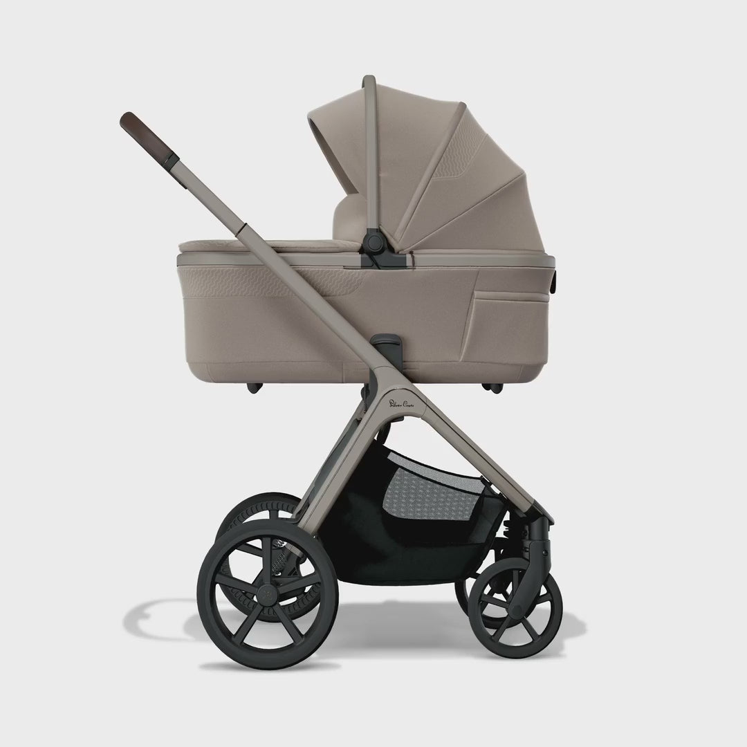Silver Cross Cove 2 with Carrycot (6 Piece) - Maple