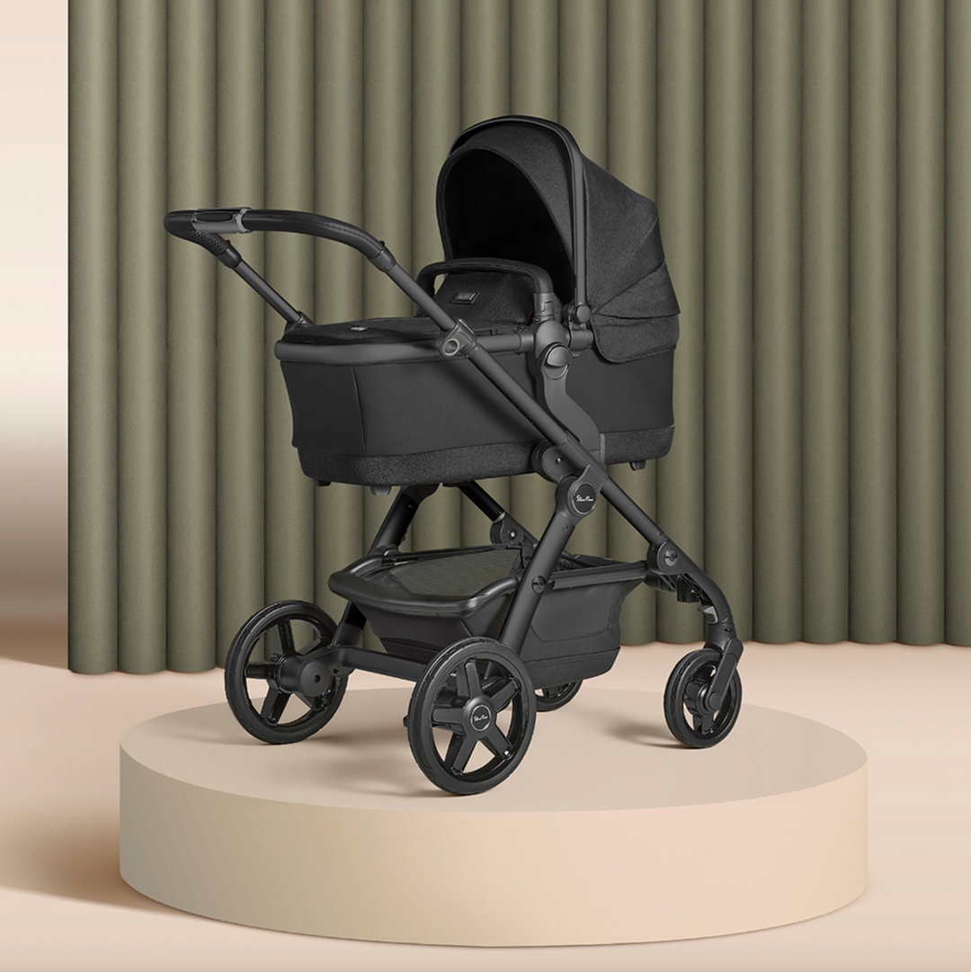 Silver Cross Wave Onyx+Wave Seat Unit/Carrycot - Onyx (Townsville Store Ex-Display)