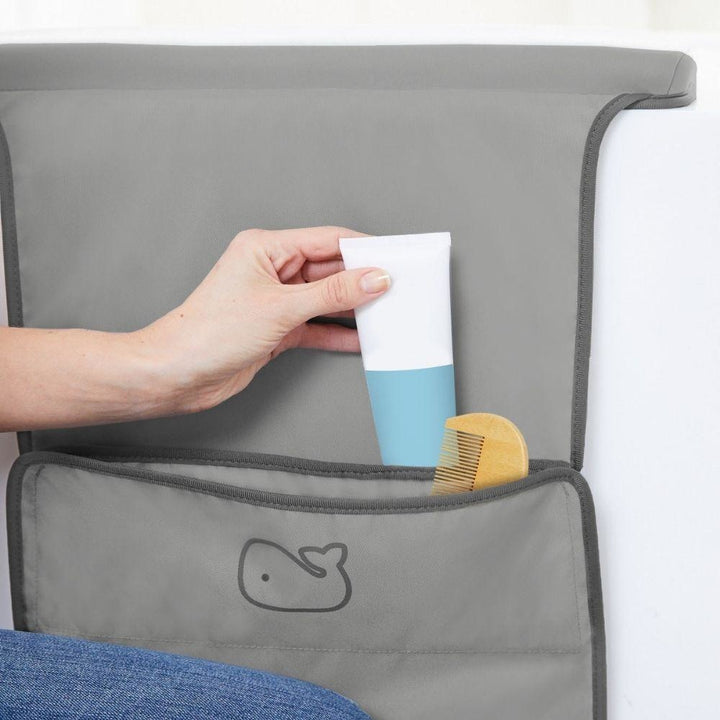 SKIP HOP MOBY ALL-IN-ONE ELBOW SAVER & KNEELER