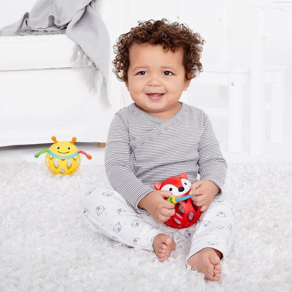 SKIP HOP EXPLORE & MORE ROLL AROUND RATTLE Fox