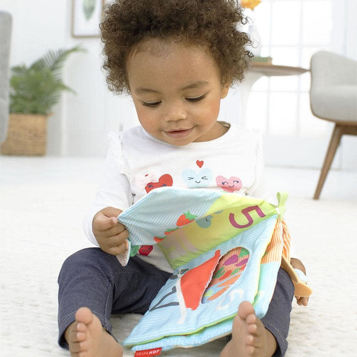 SKIP HOP FARMSTAND SOFT ACTIVITY BOOK
