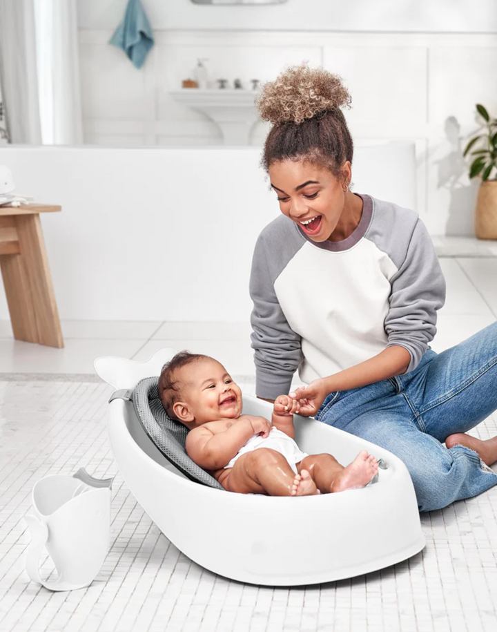 Skip Hop Moby Smart Sling 3-Stage Bath Tub White