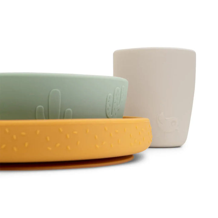 Done by deer Stick & Stay dinner set Lalee green mustard sand