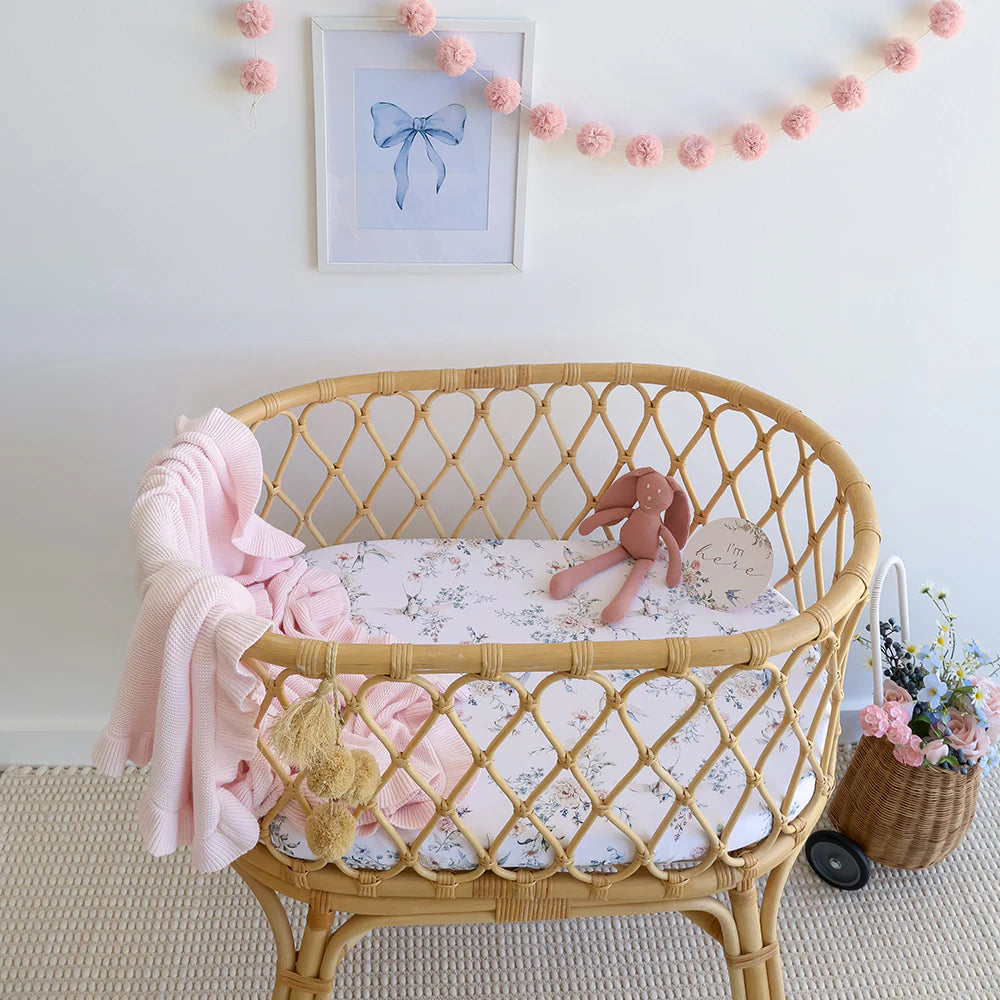 Snuggle Hunny Organic Bassinet Sheet / Change Pad Cover -  Sweet Swallows