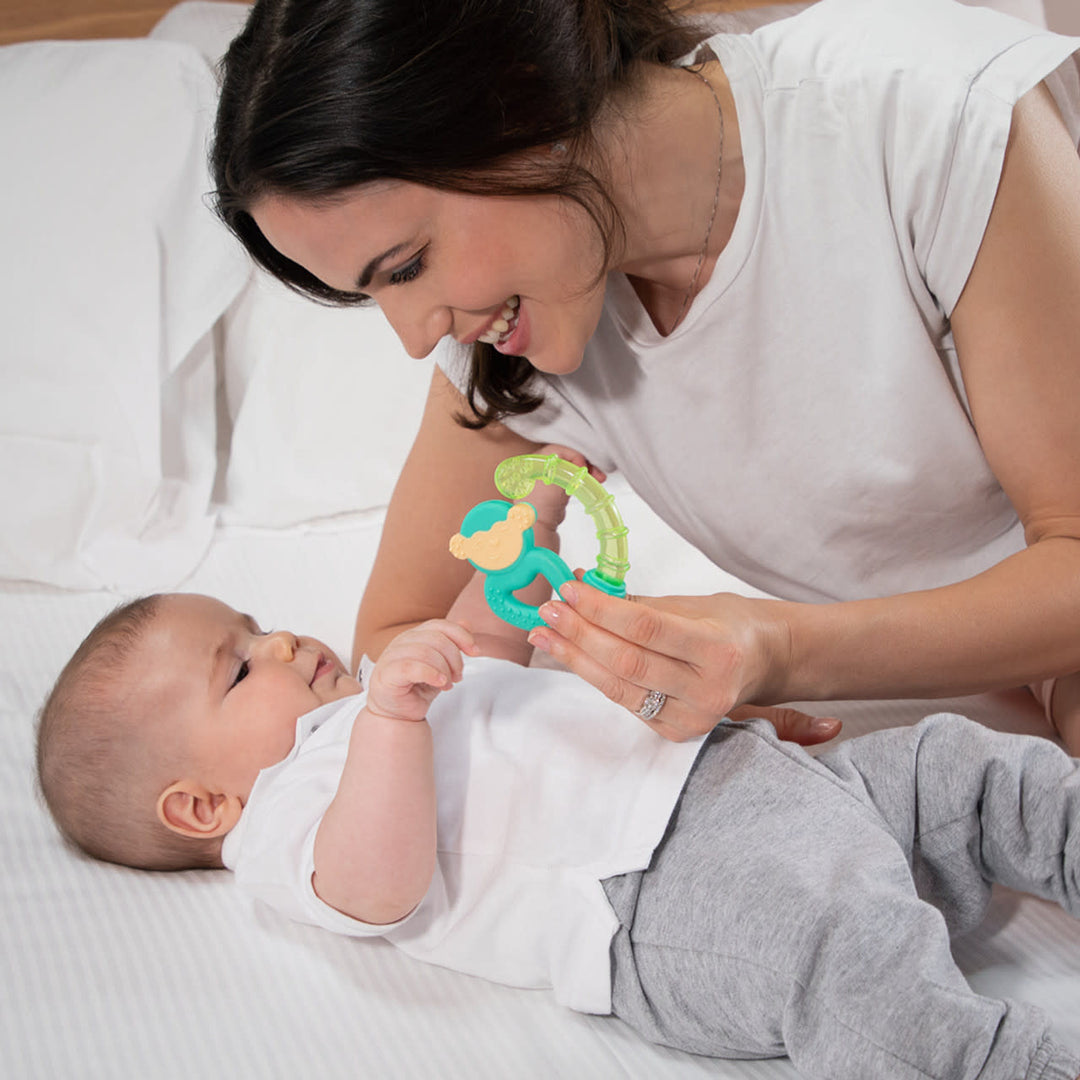 CHICCO NURSING Teether:Fresh Mix 4m+ Teether Sloth/Monkey