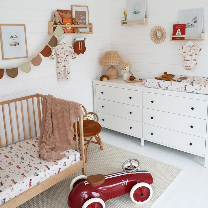 Organic Bassinet Sheet / Change Pad Cover - Vintage Cars