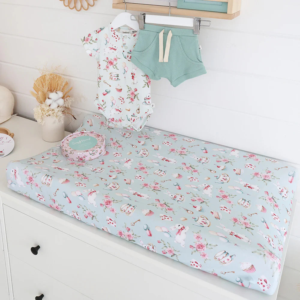 Organic Bassinet Sheet / Change Pad Cover - White Rabbit