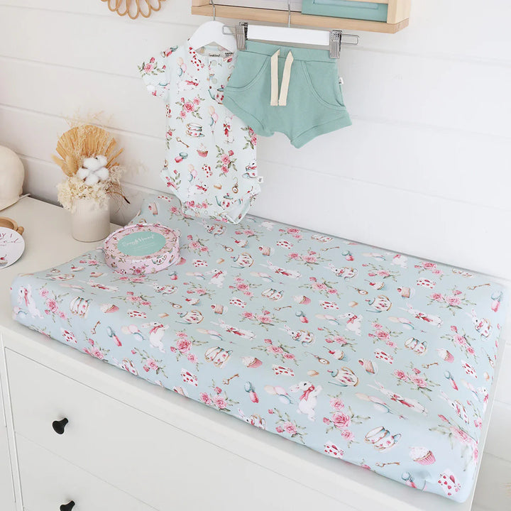 Organic Bassinet Sheet / Change Pad Cover - White Rabbit