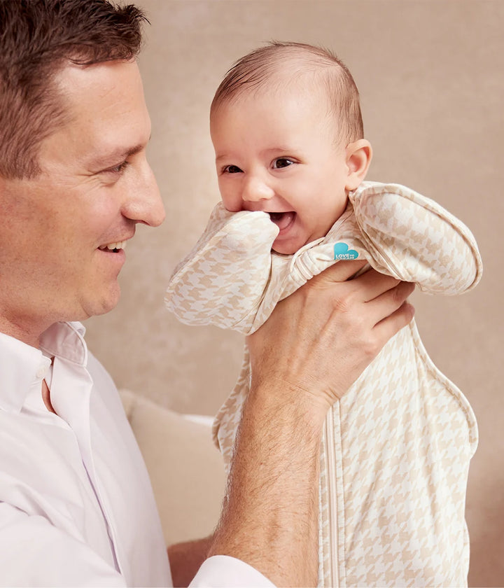 SWADDLE UP™ Transition Bag Original 1.0T - Tan Houndstooth